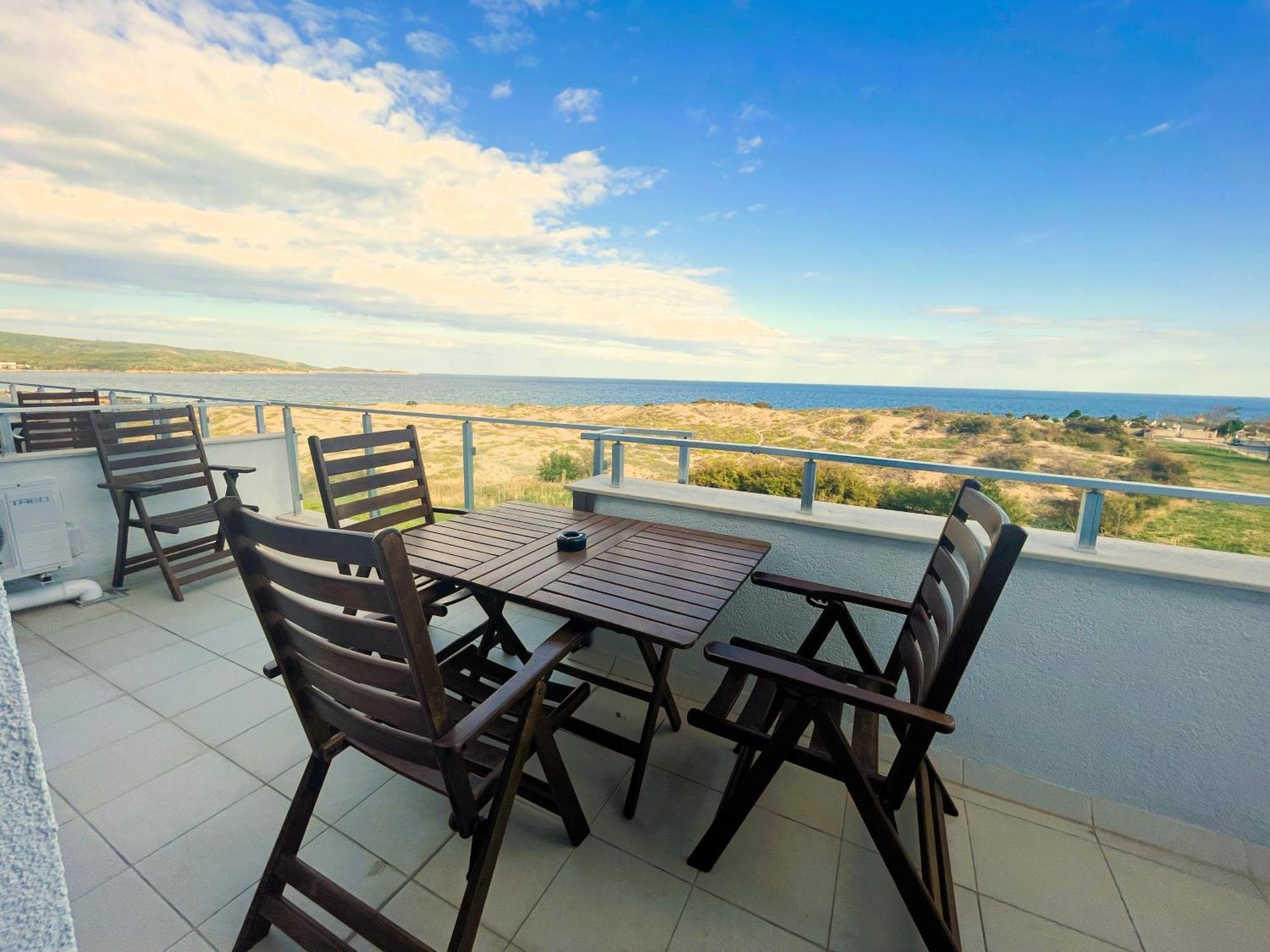 Apart-Hotel Panorama Sea Lux Primorsko Esterno foto
