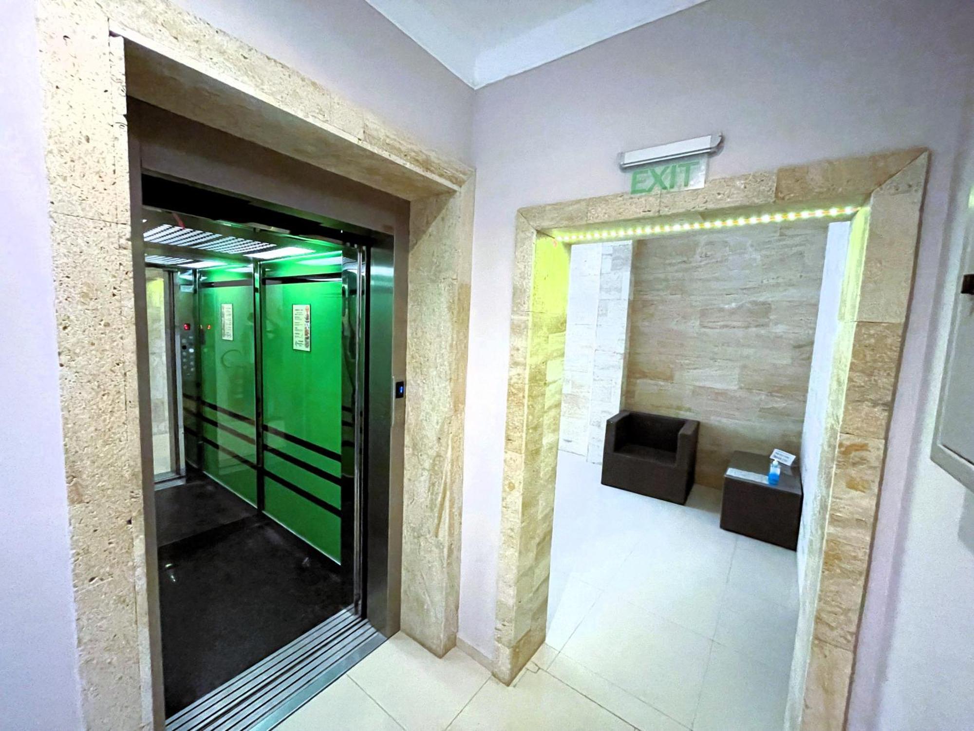Apart-Hotel Panorama Sea Lux Primorsko Esterno foto