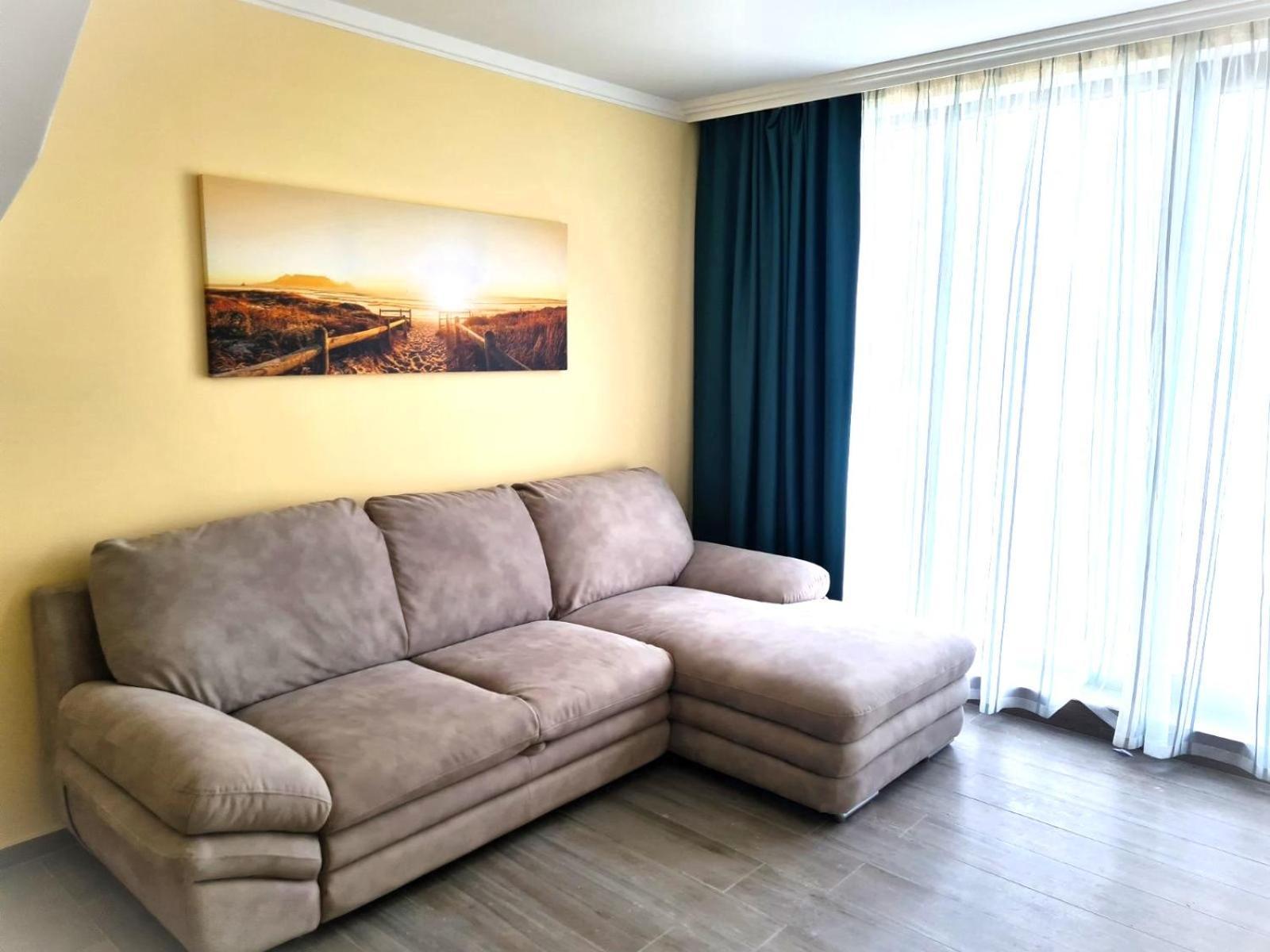 Apart-Hotel Panorama Sea Lux Primorsko Esterno foto